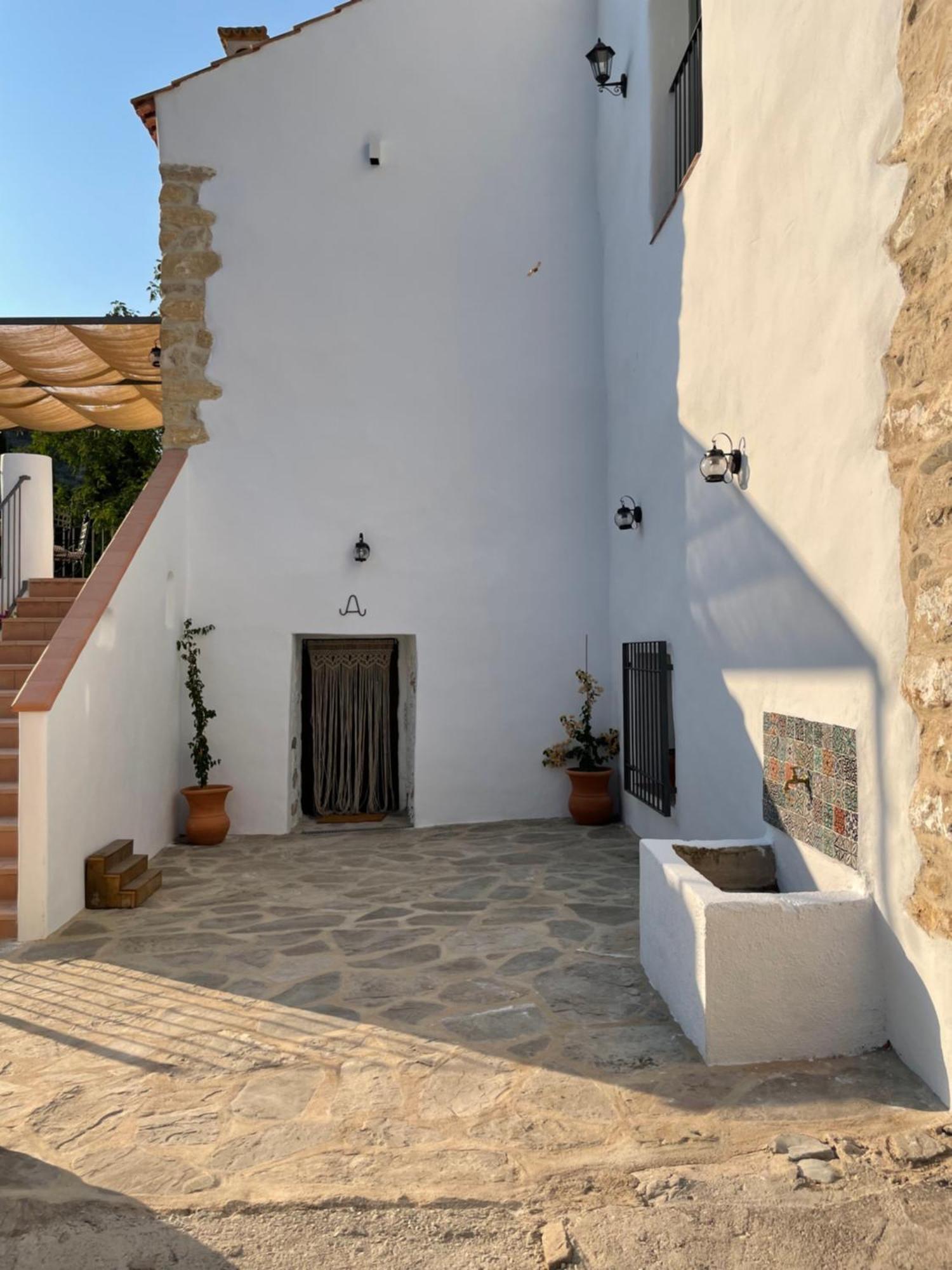 Cortijo Las Angosturas Montefrío Exterior photo